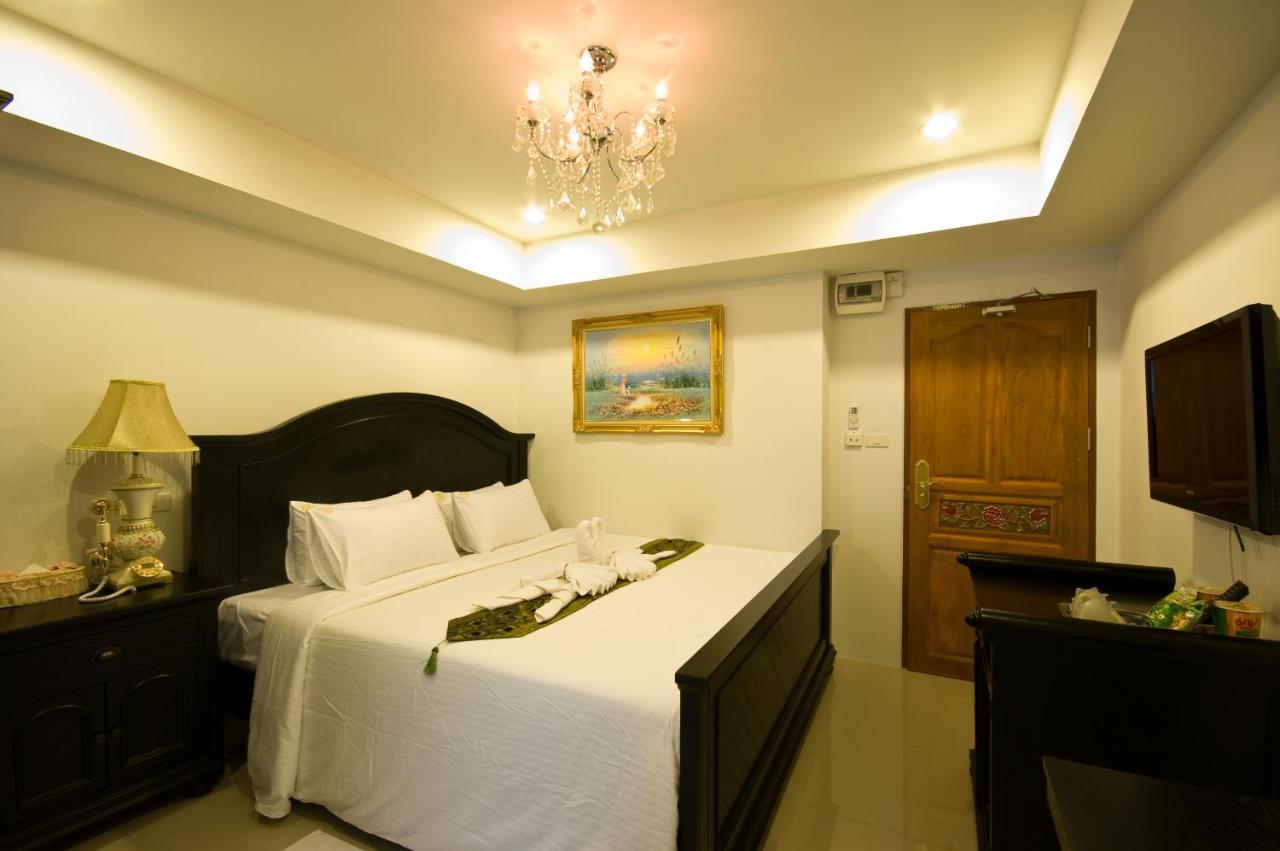 Richly Villa Bangkok Exterior photo